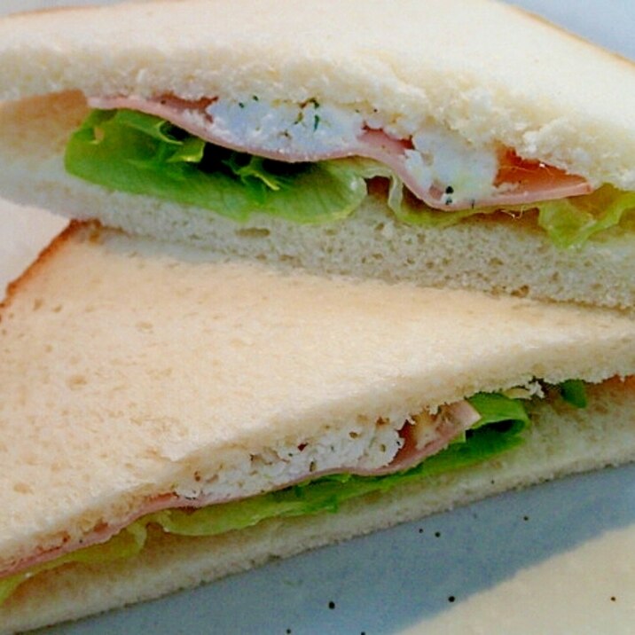 レタスとハムとカッテージチーズのサンドイッチ レシピ 作り方 By ぷ みぃまま 楽天レシピ レタスとハムとカッテージチーズのサンドイッチ レシピ 作り方 By ぷ みぃまま 楽天レシピ